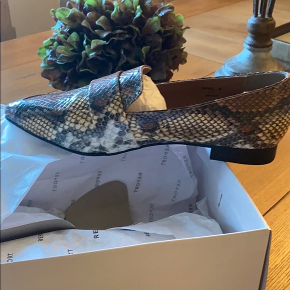 SOLD. Report Brand Snakeskin flat/loafers NWT and box - Picture 2 of 8
